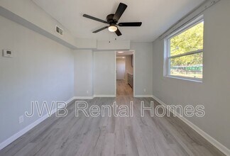 3324 N Davis St in Jacksonville, FL - Building Photo - Building Photo