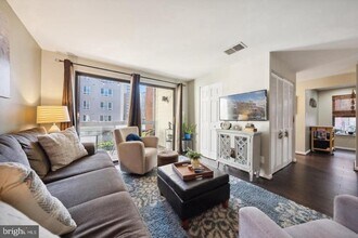 1020 N Stafford St in Arlington, VA - Building Photo - Building Photo