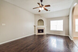 13078 Braybourne Pkwy in Olive Branch, MS - Building Photo - Building Photo