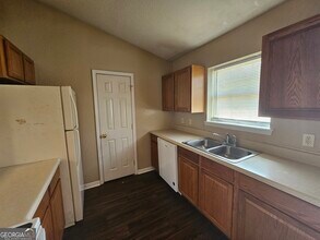 107 Lively Oaks Dr in Kingsland, GA - Building Photo - Building Photo