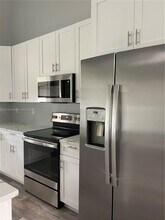 2549 Odessa Rd in Avon Park, FL - Foto de edificio - Building Photo
