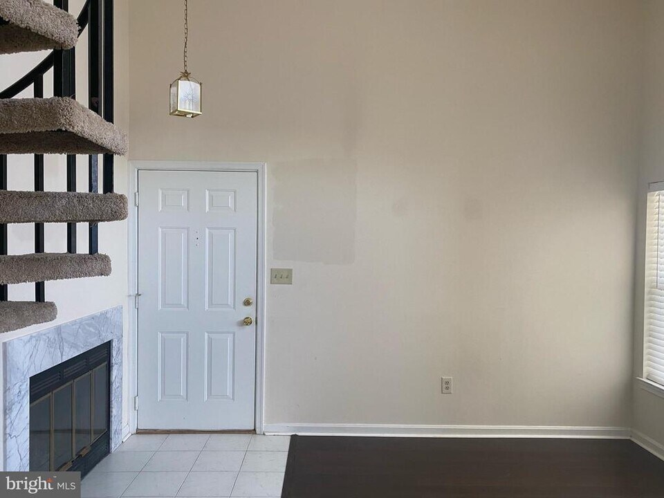 14119 Bowsprit Ln in Laurel, MD - Building Photo