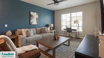 2445 Estrella Pkwy in Goodyear, AZ - Building Photo