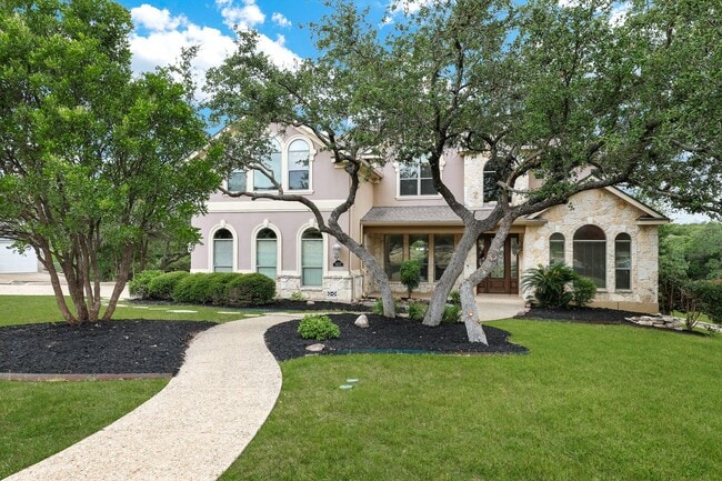 423 Cavayo Trail in Helotes, TX - Building Photo - Building Photo