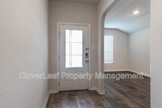 6828 Kingsley Edge in San Antonio, TX - Building Photo - Building Photo