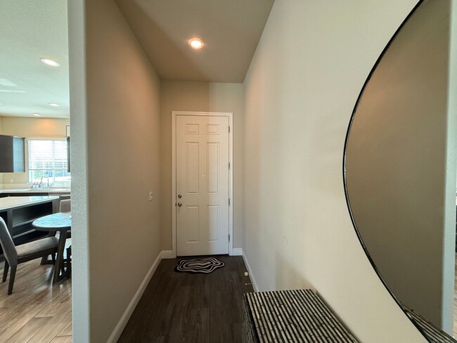 1018 Vasconcellos Ave in Manteca, CA - Building Photo - Building Photo