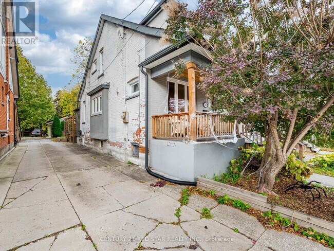 458 Dundurn St S in Hamilton, ON - Building Photo - Building Photo