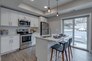 Brand New Luxury Apartments in Philadelphia, PA - Building Photo