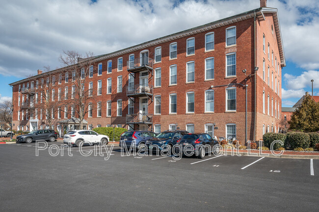 2639 Boston St in Baltimore, MD - Building Photo - Building Photo
