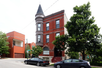 1745 W Ohio St in Chicago, IL - Building Photo - Building Photo