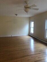 929 Avery Ave, Unit # 2 in Syracuse, NY - Foto de edificio - Building Photo