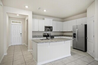 165 Redbud Rd in Palm Coast, FL - Building Photo - Building Photo