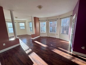 3 Hitchcock Rd in Worcester, MA - Building Photo - Building Photo