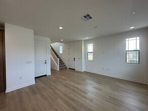 29561 Monarch Rd in Menifee, CA - Building Photo - Building Photo