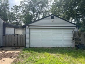 5413 W 14th St in Sioux Falls, SD - Building Photo - Building Photo