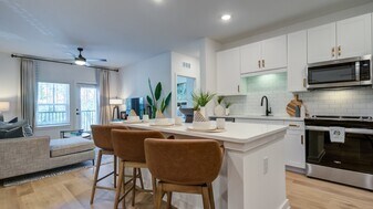 The Archer in Venice, FL - Building Photo