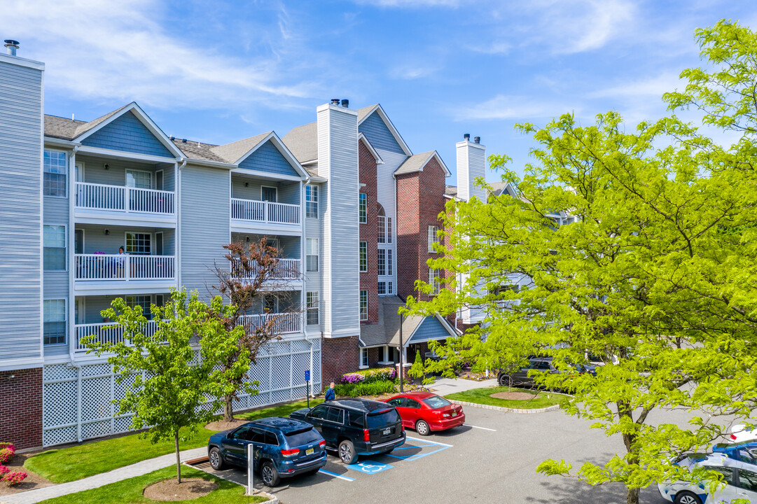 Mountain View Crossing in Wayne, NJ - Foto de edificio