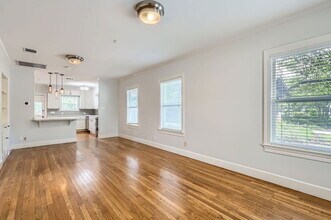 3002 Lafayette Ave in Austin, TX - Building Photo - Building Photo