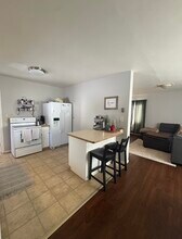 2009 E 6th St in Duluth, MN - Foto de edificio - Building Photo