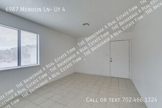 6987 Mendon Ln in Las Vegas, NV - Building Photo - Building Photo