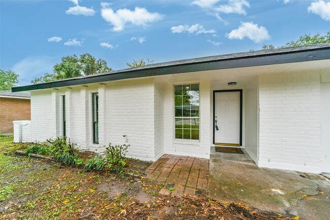 12654 Chiswick Rd in Houston, TX - Building Photo - Building Photo