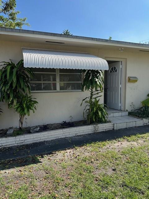 2420 Taft St, Unit A in Hollywood, FL - Building Photo