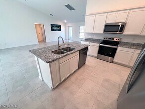 1510 NW 13th Terrace in Cape Coral, FL - Building Photo - Building Photo