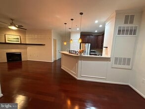 13331 Connor Dr in Centreville, VA - Building Photo - Building Photo