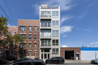 161 Dupont St in Brooklyn, NY - Building Photo - Building Photo