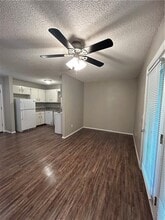 221 Brooke Lynn Dr in Gentry, AR - Building Photo - Building Photo