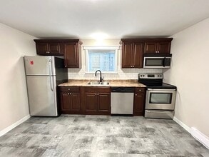 168 Ladysmith Dr in St John's, NL - Building Photo - Building Photo