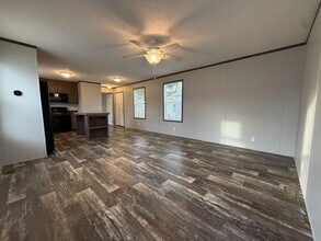 11987 Springbrook Ct in Romeo, MI - Foto de edificio - Building Photo