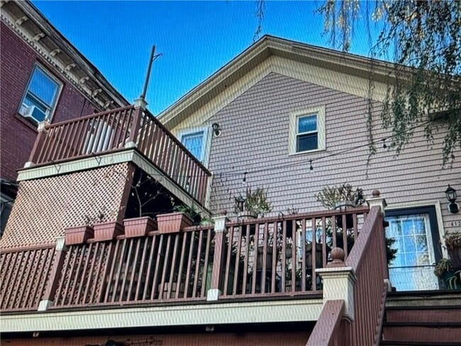 413 Atwells Ave in Providence, RI - Building Photo - Building Photo