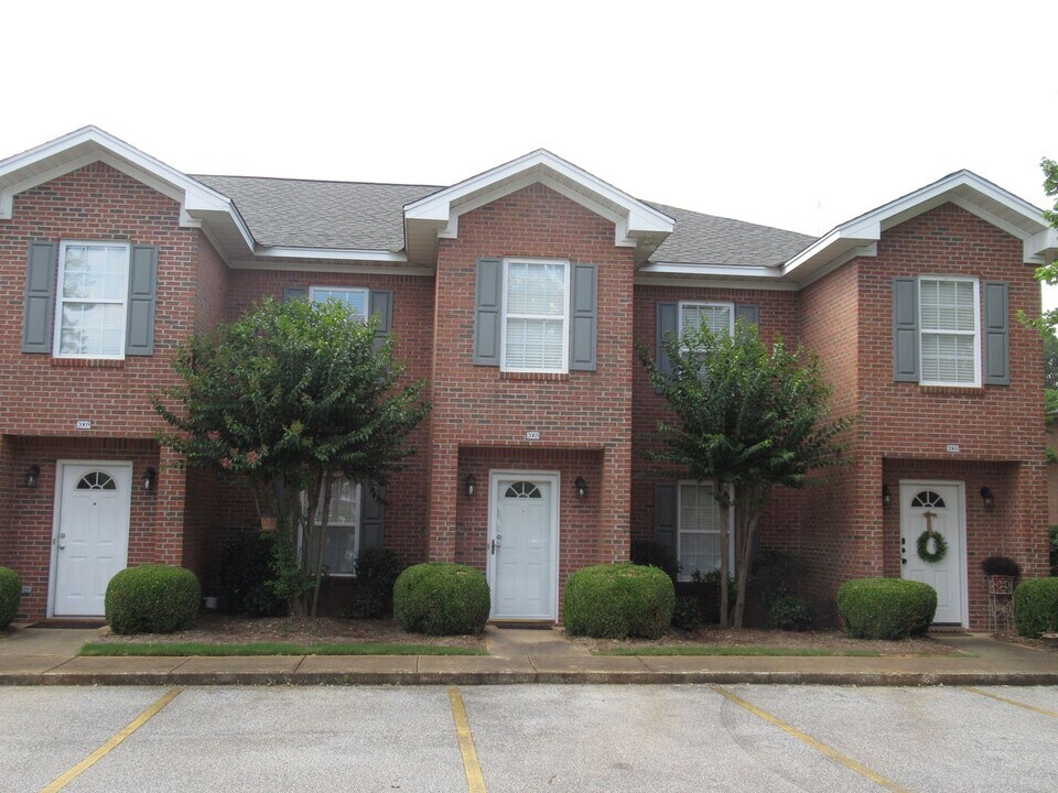 1477 N Donahue Dr in Auburn, AL - Building Photo