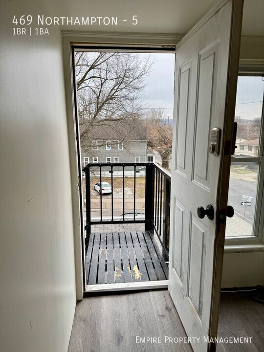 469 Northampton St in Kingston, PA - Building Photo