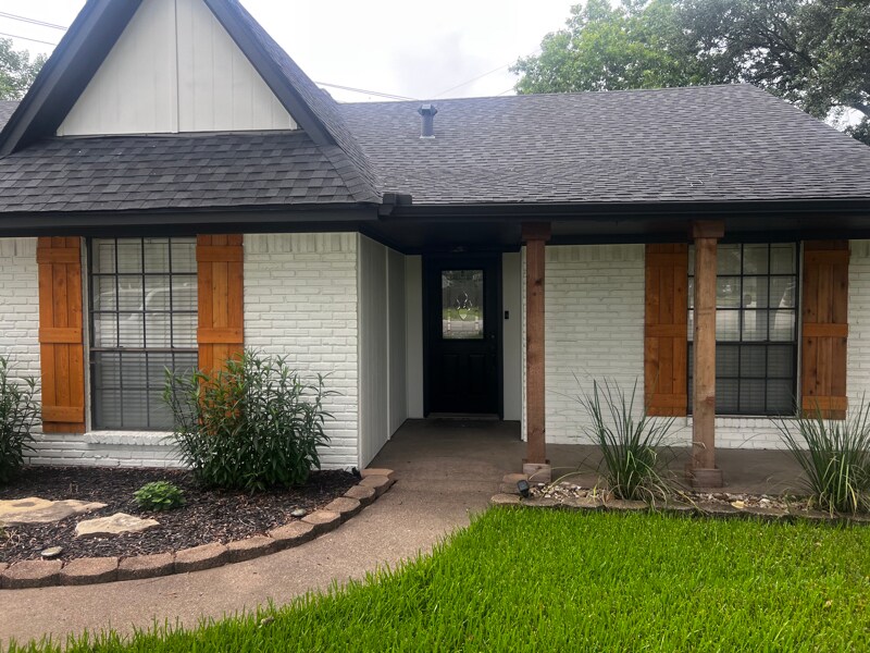 4123 Willow Oak St in Bryan, TX - Building Photo