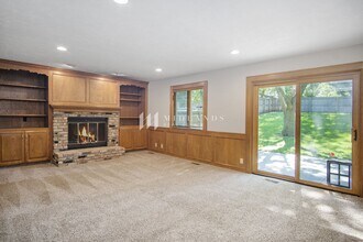 806 S Fillmore St in Papillion, NE - Building Photo - Building Photo