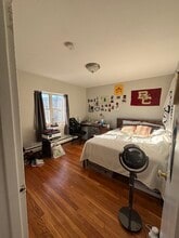 43 Selkirk Rd, Unit 1F in Boston, MA - Foto de edificio - Building Photo