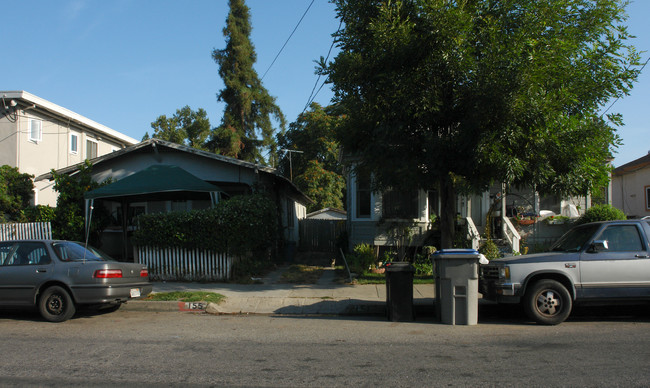 151-155 Duane St in San Jose, CA - Foto de edificio - Building Photo