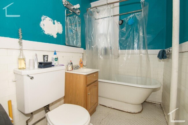 9 Egremont Rd in Boston, MA - Building Photo - Building Photo