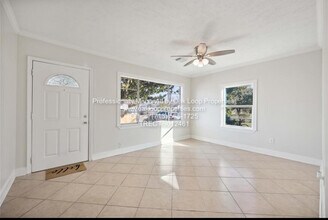 220 Armstrong St in Houston, TX - Building Photo - Building Photo