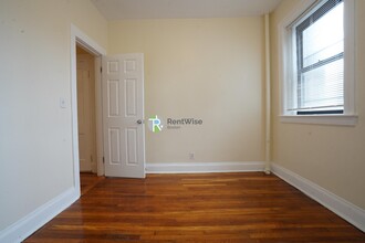 24 Brainerd Rd, Unit 12 in Boston, MA - Building Photo - Building Photo