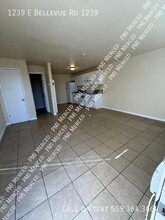 1239 E Bellevue Rd in Atwater, CA - Building Photo - Building Photo