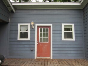 5001 Duval St in Austin, TX - Building Photo - Building Photo