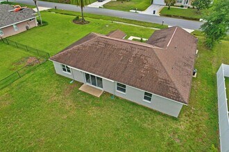 100 Burroughs Dr in Palm Coast, FL - Building Photo - Building Photo