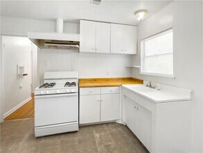 703 Cherry St in College Station, TX - Building Photo - Building Photo