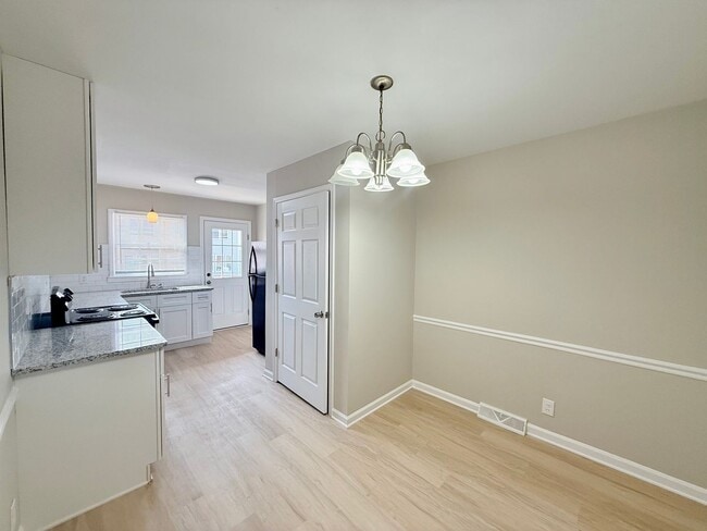 property at 3819 Rosehaven Dr