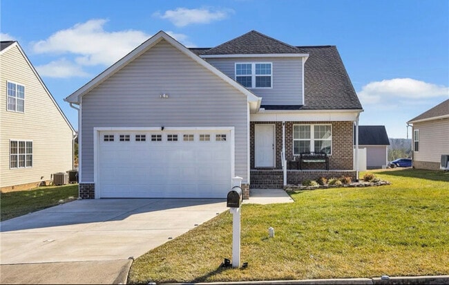 property at 3913 Lighthouse Ln