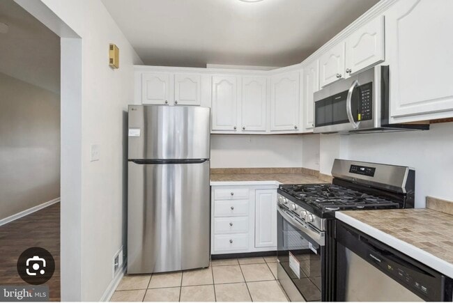 property at 1016 Phillip Powers Dr