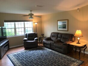 13584 SE 90th Ct in Summerfield, FL - Foto de edificio - Building Photo